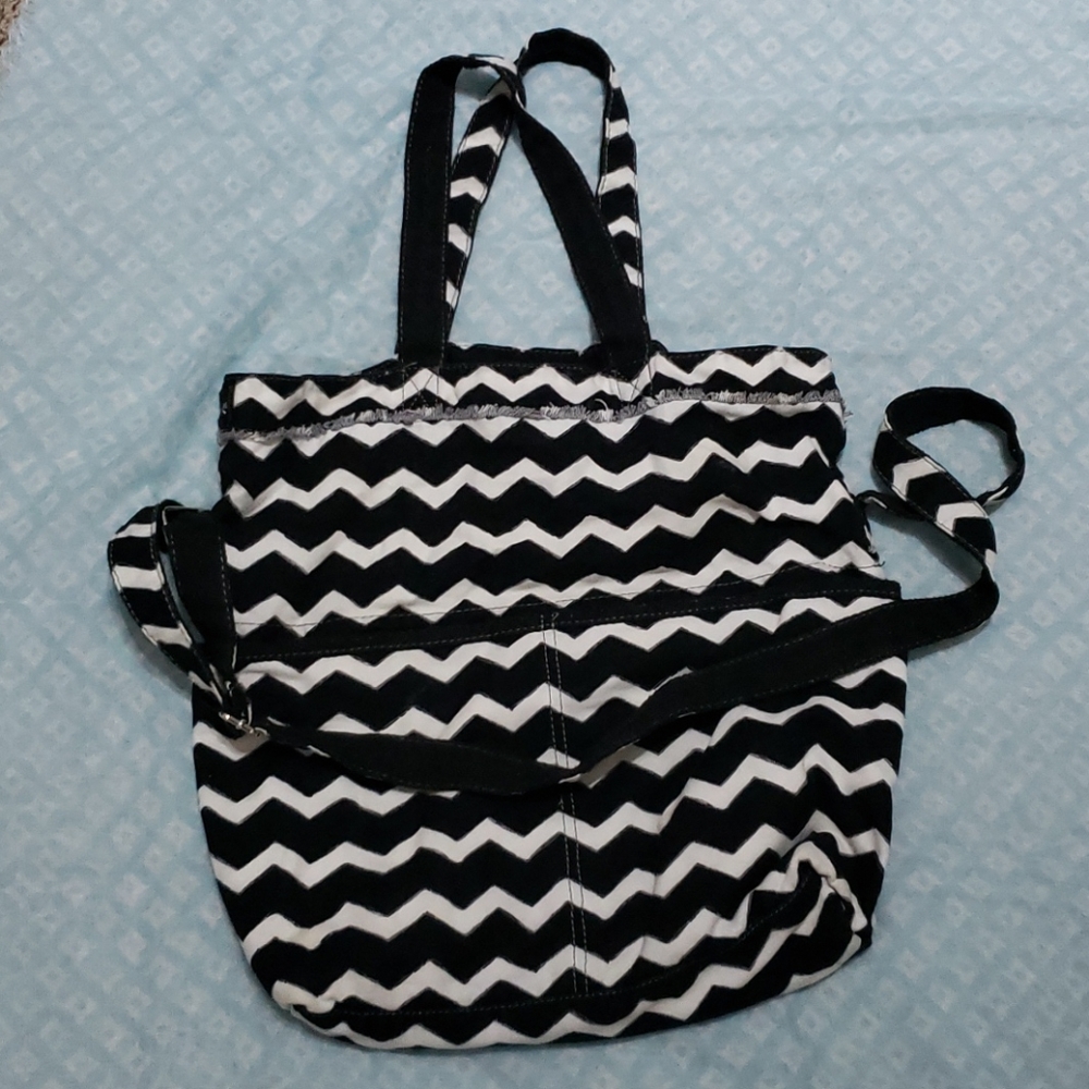 Retro metro foldover bag by thirty one